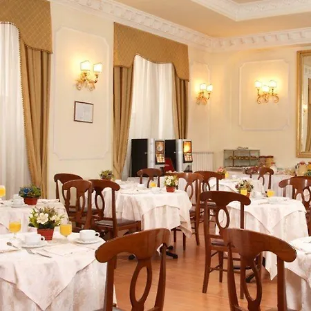 Hotel Pace Helvezia Řím