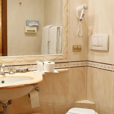 Pace Helvezia Hotel